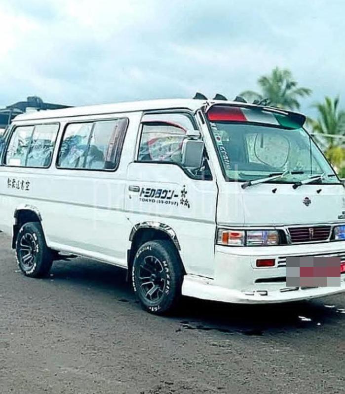 Nissan Caravan 1992 - பயன்படுத்தப்பட்டது வேன் sale in Sri Lanka - patpat.lk