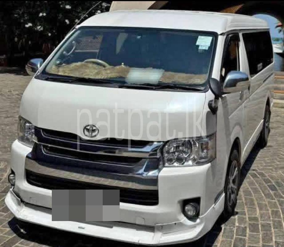 Toyota Hiace 2011 - பயன்படுத்தப்பட்டது வேன் sale in Sri Lanka - patpat.lk
