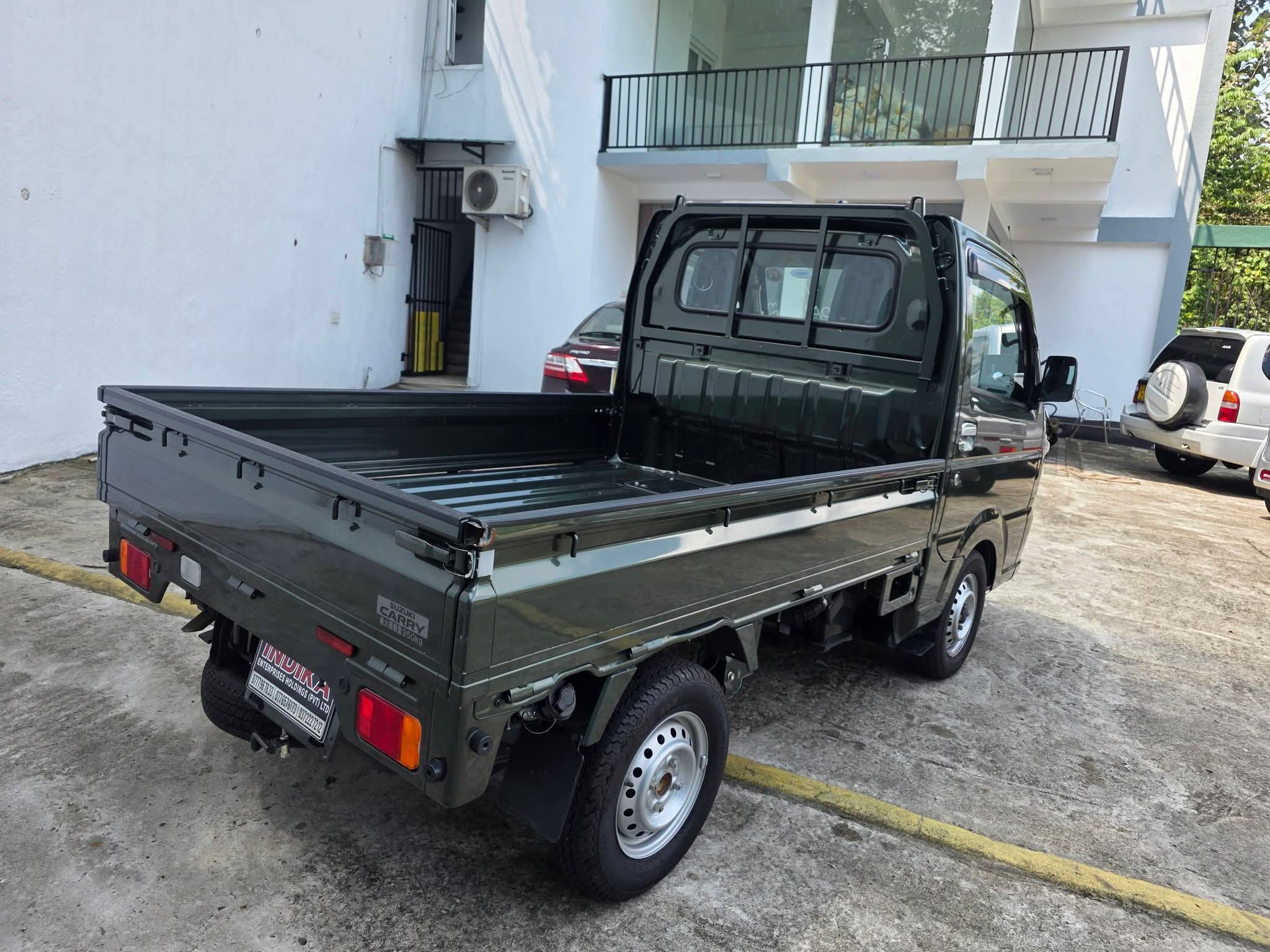 Advertisement image 6