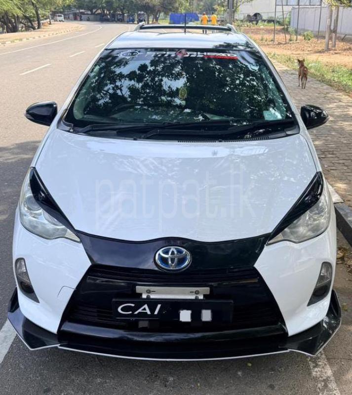 Toyota Aqua 2013 - பயன்படுத்தப்பட்டது கார் sale in Sri Lanka - patpat.lk