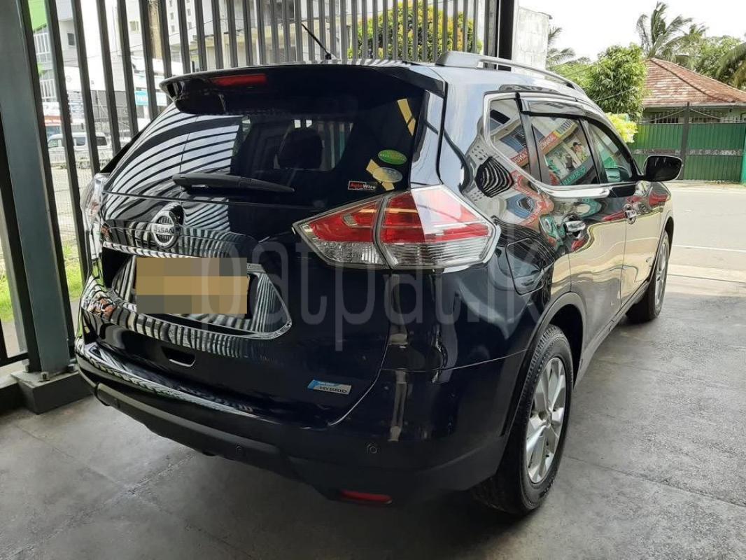 Advertisement image 4