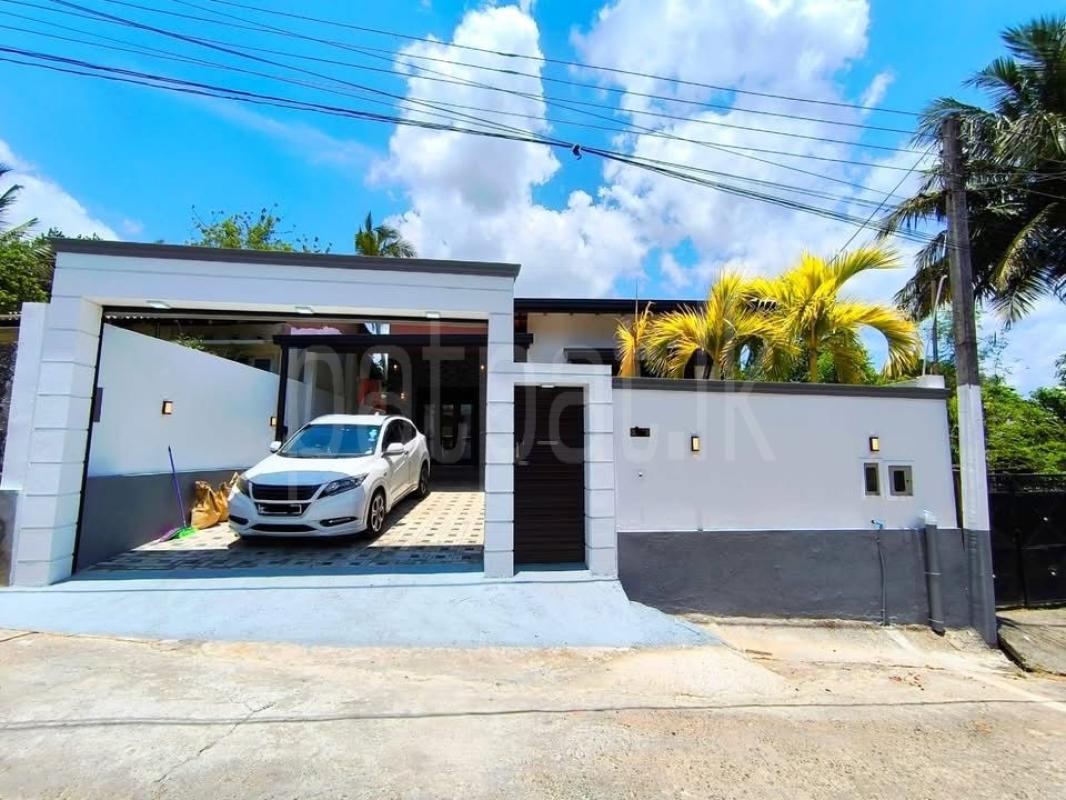 House for Sale in Malabe ads-image-1