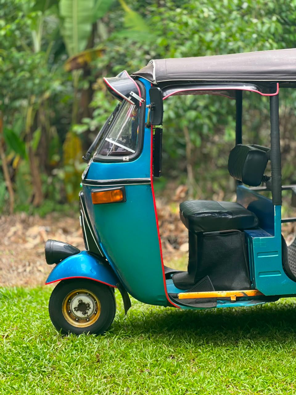 Bajaj 2 stroke 2004 - பயன்படுத்தப்பட்டது முச்சக்கர வண்டி sale in Sri Lanka - patpat.lk