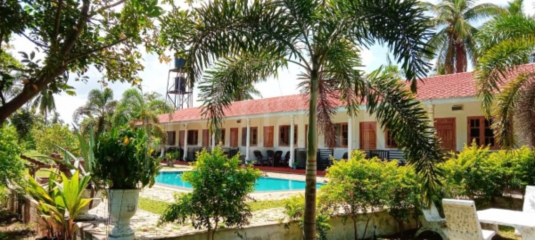 Restaurant for Sale in Nilaveli