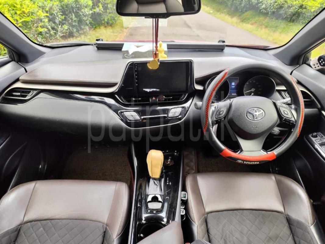 Toyota CHR 2018 - Used Car sale in Sri Lanka - patpat.lk