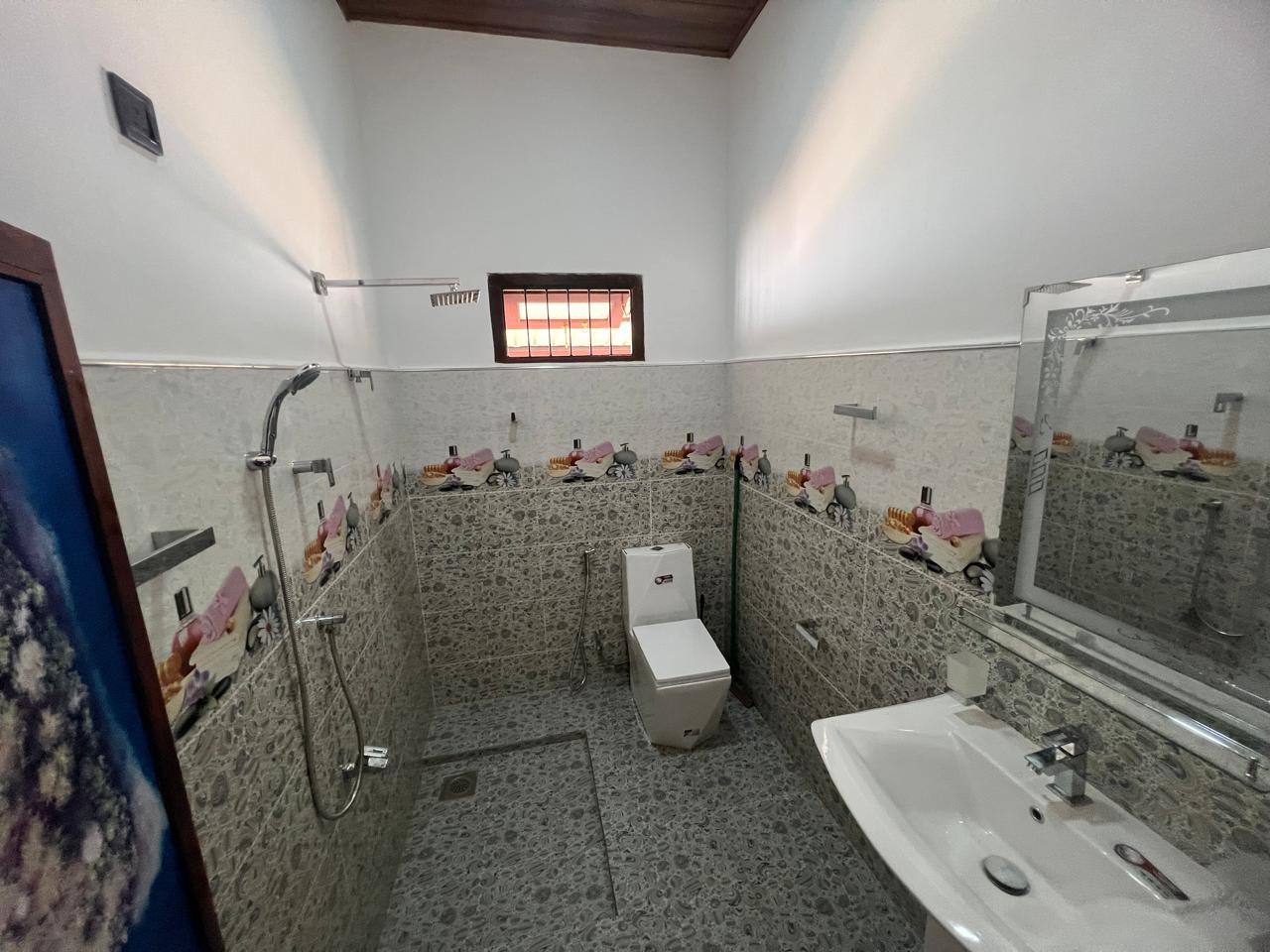 House for Sale in Ja-Ela