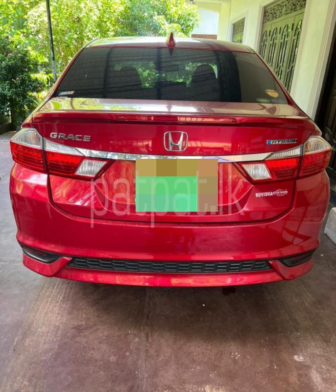 Honda Grace 2017 - பயன்படுத்தப்பட்டது கார் sale in Sri Lanka - patpat.lk