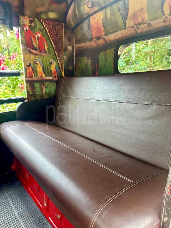 Bajaj 4 stroke 2019 - භාවිතා කරන ලද ත්‍රිරෝද රථය sale in Sri Lanka - patpat.lk