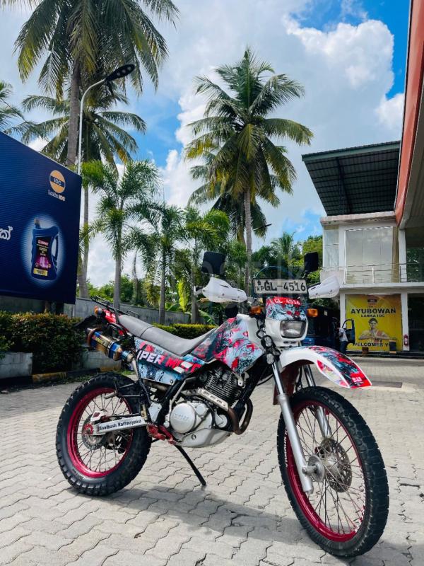 Advertisement image 1