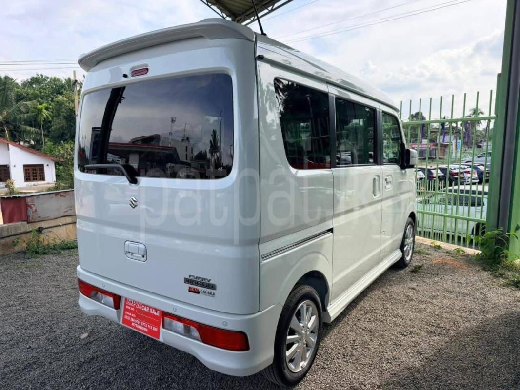 Advertisement image 2