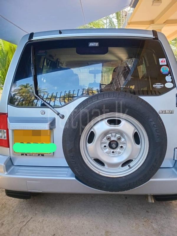 Advertisement image 4