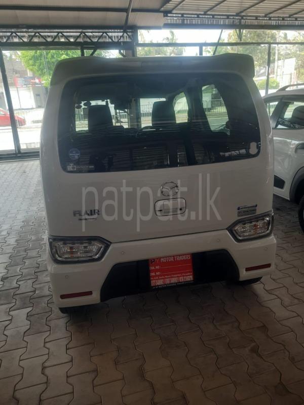 Advertisement image 6