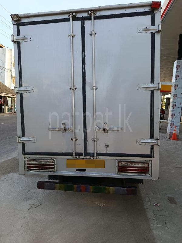 Advertisement image 6