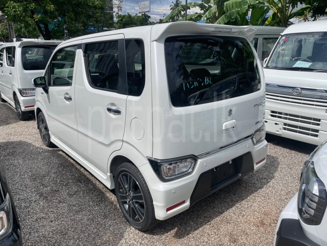 Advertisement image 4