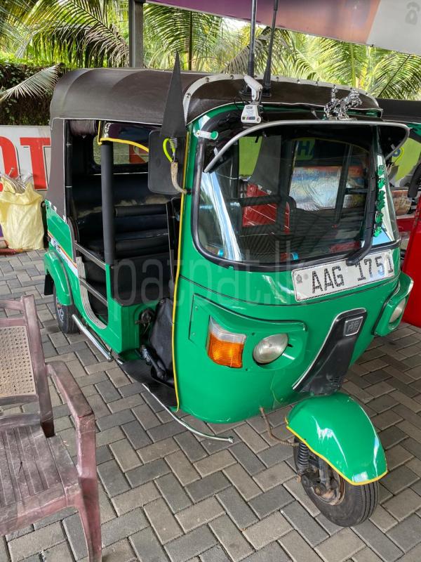 Bajaj 4 stroke 2012 - பயன்படுத்தப்பட்டது முச்சக்கர வண்டி sale in Sri Lanka - patpat.lk