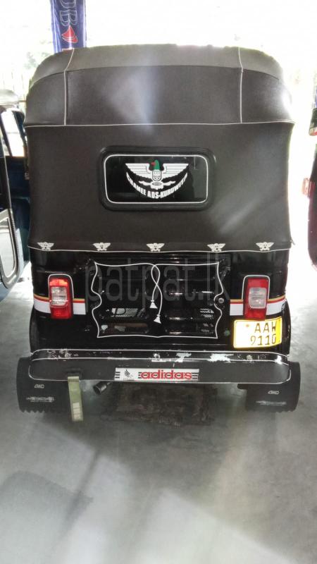 Bajaj Three Wheel 2015 - Used Three wheeler sale in Sri Lanka - patpat.lk