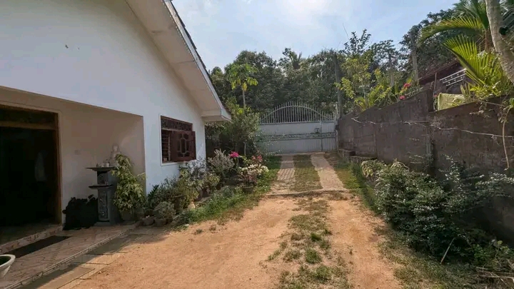 House for Sale in Nittambuwa