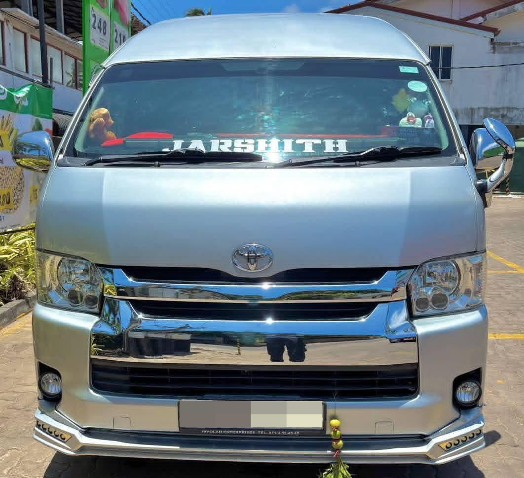 Toyota Hiace 2015 - Used Van sale in Sri Lanka - patpat.lk