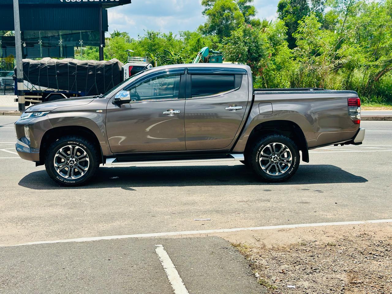 Mitsubishi L200 2019 - Used Pick-up  sale in Sri Lanka - patpat.lk