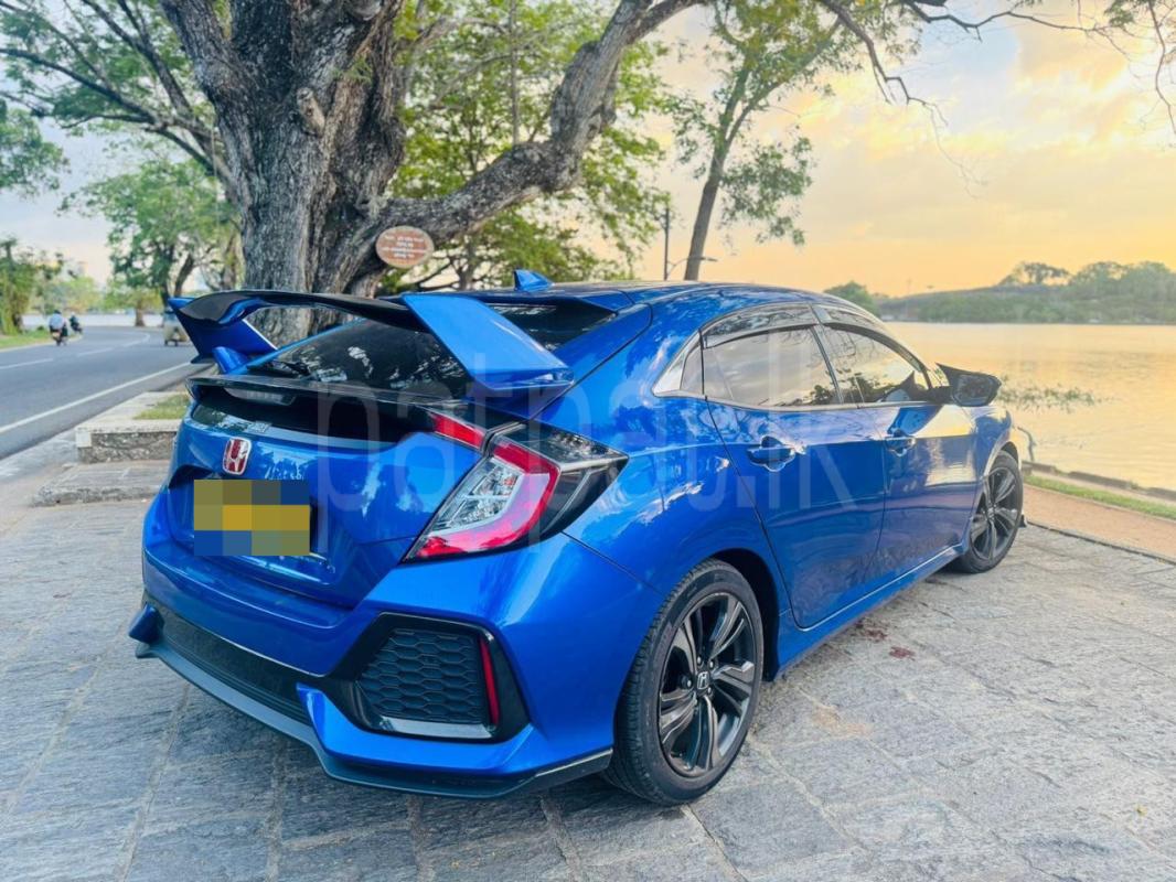 Honda Civic 2017 - பயன்படுத்தப்பட்டது கார் sale in Sri Lanka - patpat.lk