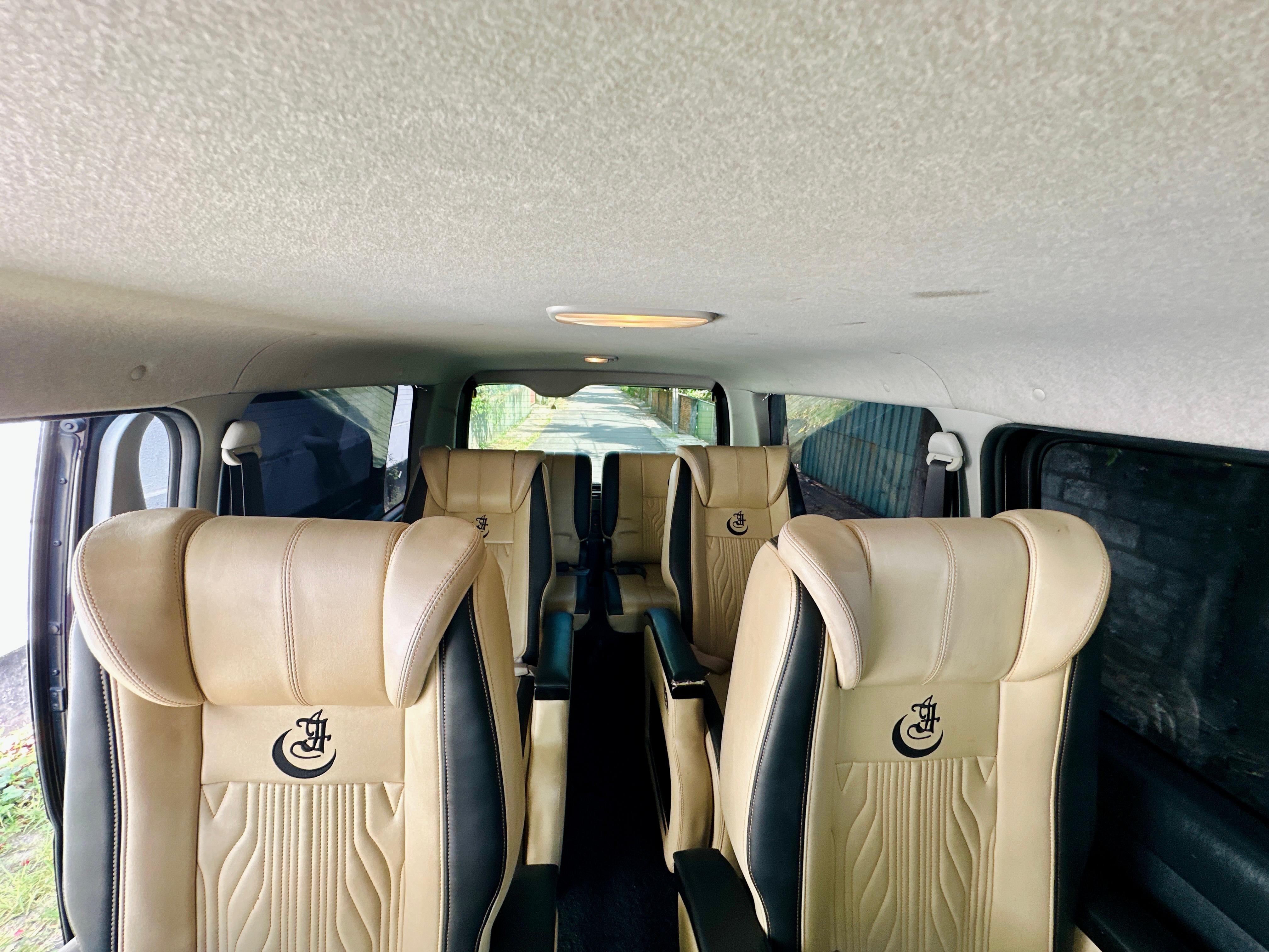 Toyota Hiace 2017 - භාවිතා කරන ලද වෑන් රථය sale in Sri Lanka - patpat.lk