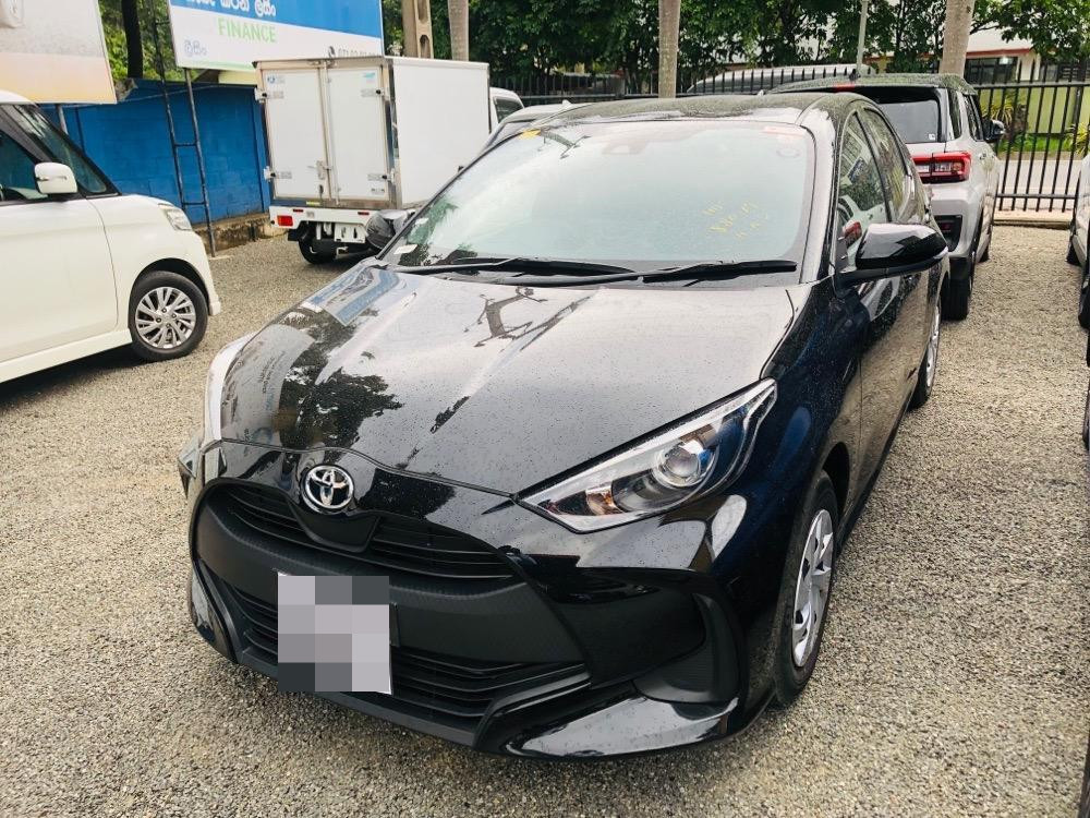 Toyota Yaris 2023 - Reconditioned Car sale in Sri Lanka - patpat.lk