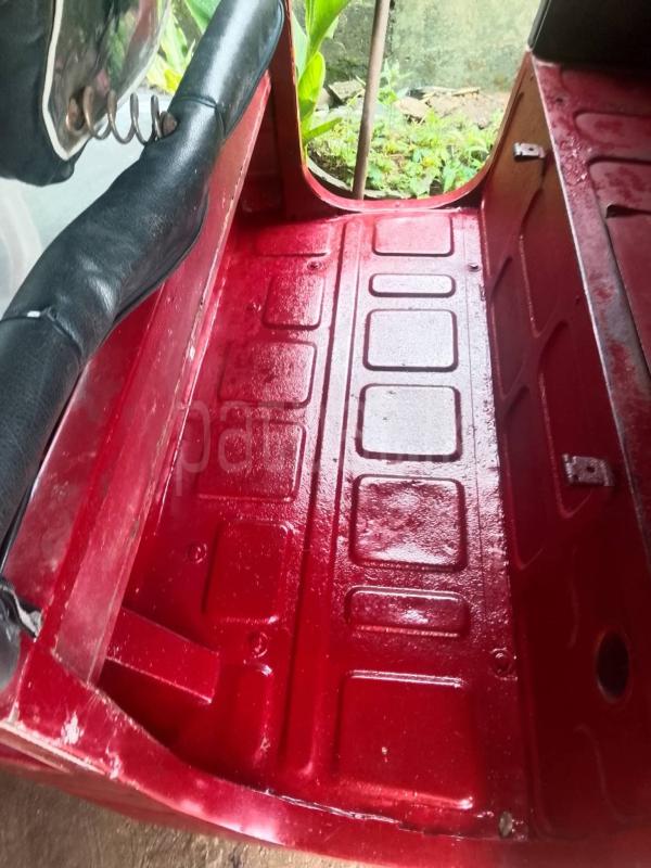 Bajaj Three Wheel 2007 - பயன்படுத்தப்பட்டது முச்சக்கர வண்டி sale in Sri Lanka - patpat.lk