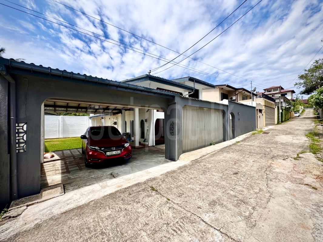 House for Sale in Battaramulla