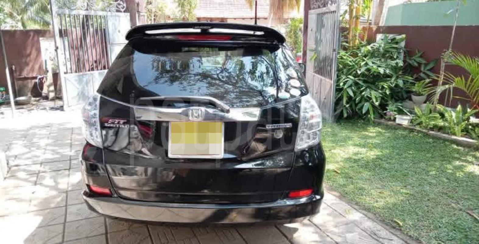 Honda Shuttle 2014 - Used Car sale in Sri Lanka - patpat.lk