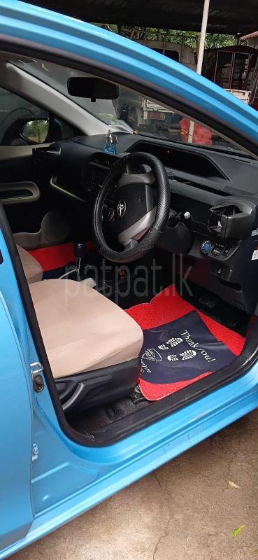 Toyota Aqua 2013 - பயன்படுத்தப்பட்டது கார் sale in Sri Lanka - patpat.lk