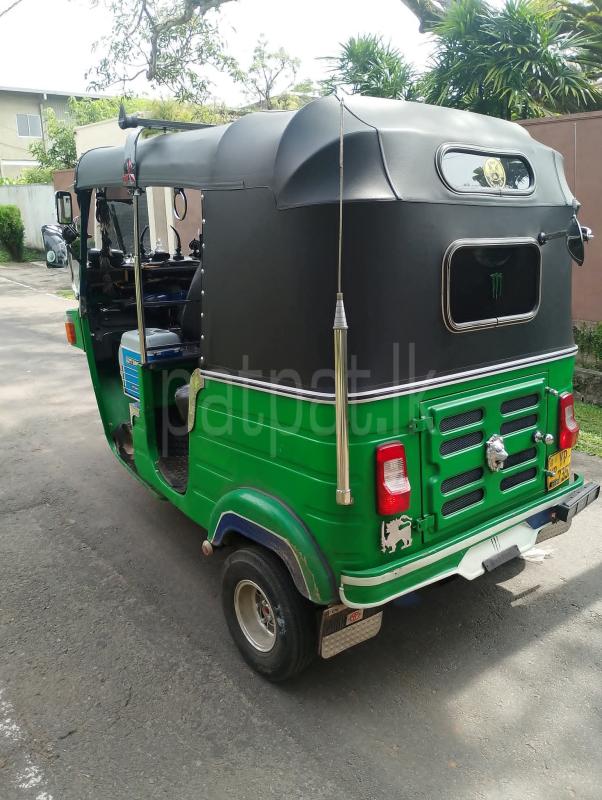 Bajaj Three Wheel 2011 - භාවිතා කරන ලද ත්‍රිරෝද රථය sale in Sri Lanka - patpat.lk