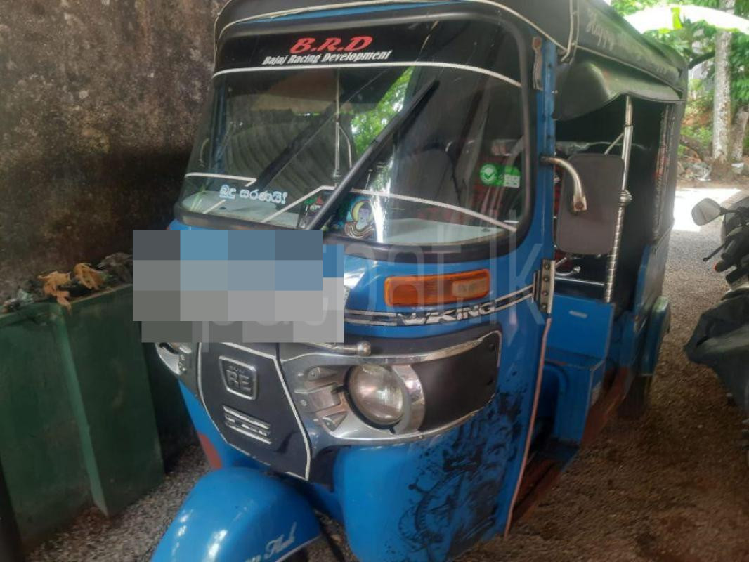 Bajaj Three Wheel 2014 - பயன்படுத்தப்பட்டது முச்சக்கர வண்டி sale in Sri Lanka - patpat.lk