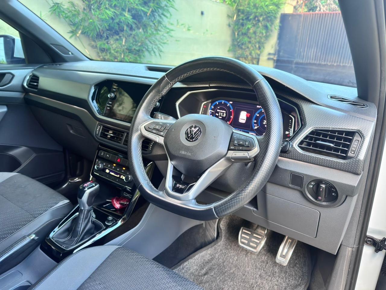 Volkswagen T CROSS R LINE 2019 - Used SUV sale in Sri Lanka - patpat.lk