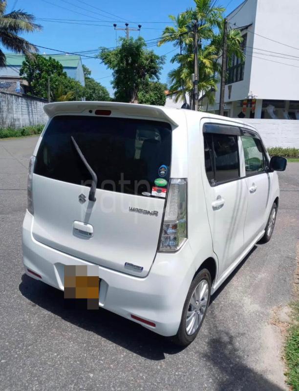 Suzuki Wagon R 2014 - பயன்படுத்தப்பட்டது கார் sale in Sri Lanka - patpat.lk