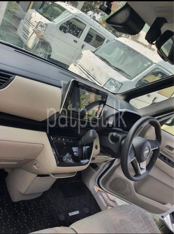 Advertisement image 4