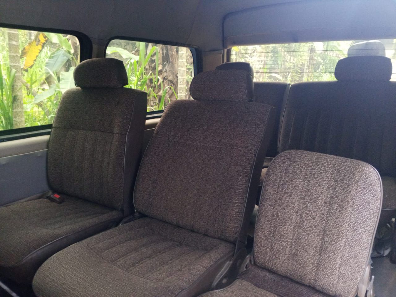 Toyota CR27 1992 - பயன்படுத்தப்பட்டது வேன் sale in Sri Lanka - patpat.lk
