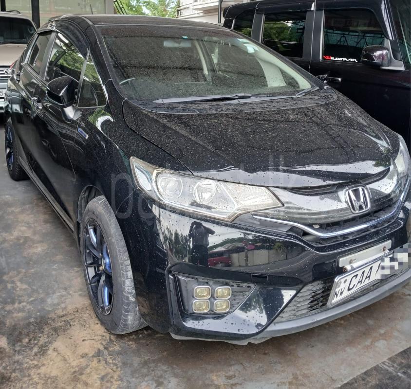 Honda Fit 2012 - பயன்படுத்தப்பட்டது கார் sale in Sri Lanka - patpat.lk