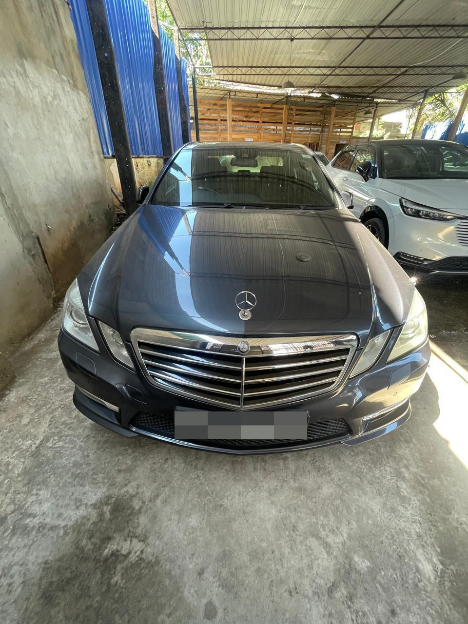 Mercedes Benz E250 2012 - பயன்படுத்தப்பட்டது கார் sale in Sri Lanka - patpat.lk