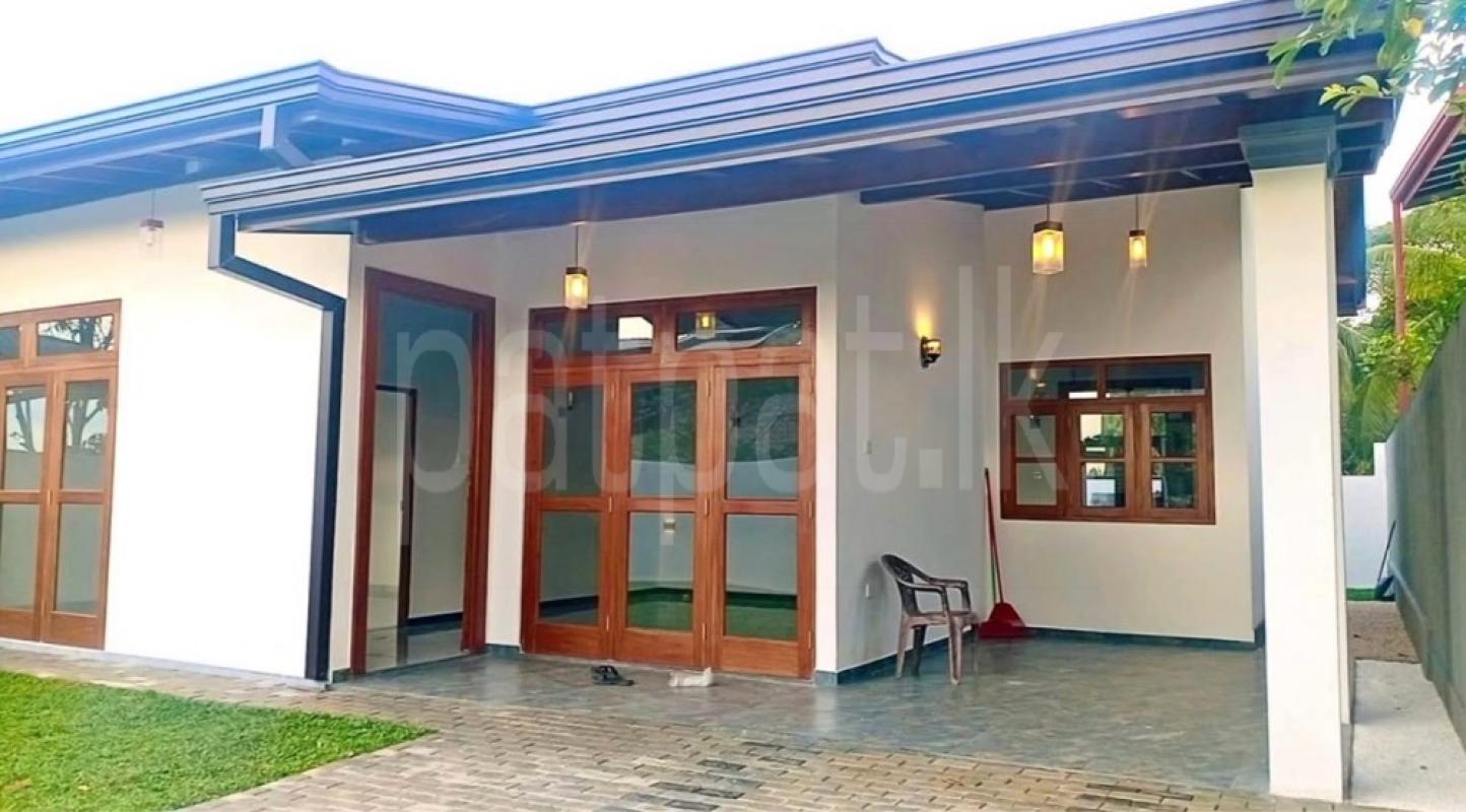 House for Sale in Homagama ads-image-1