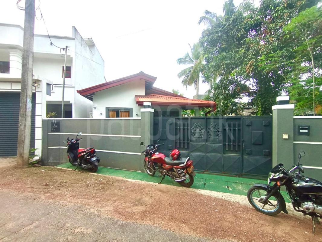 House for Sale in Polgasowita