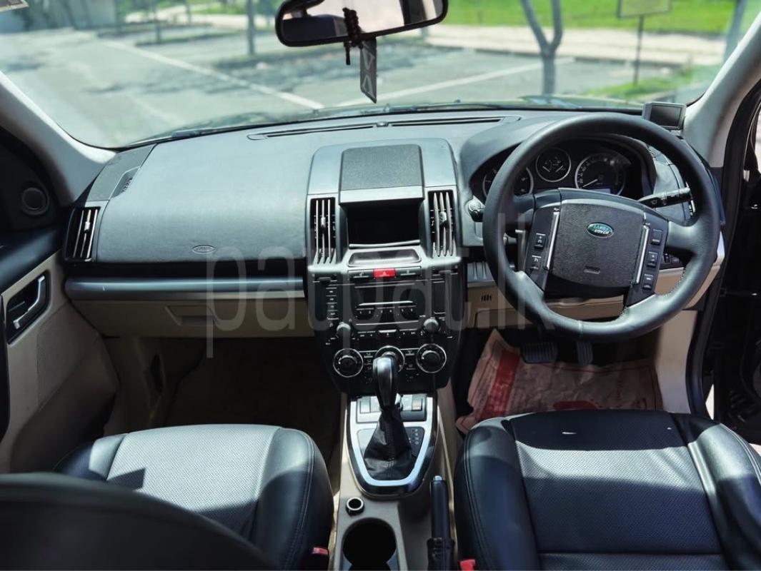Land Rover Freelander 2012 - பயன்படுத்தப்பட்டது SUV sale in Sri Lanka - patpat.lk
