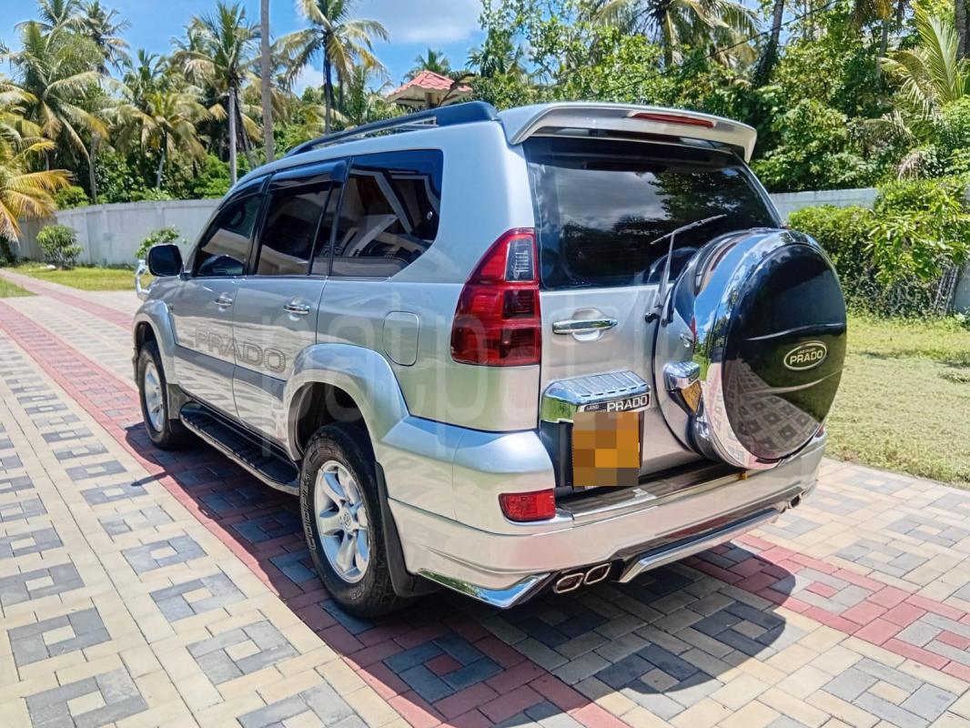 Toyota Land Cruiser Prado 2007 - Used SUV sale in Sri Lanka - patpat.lk