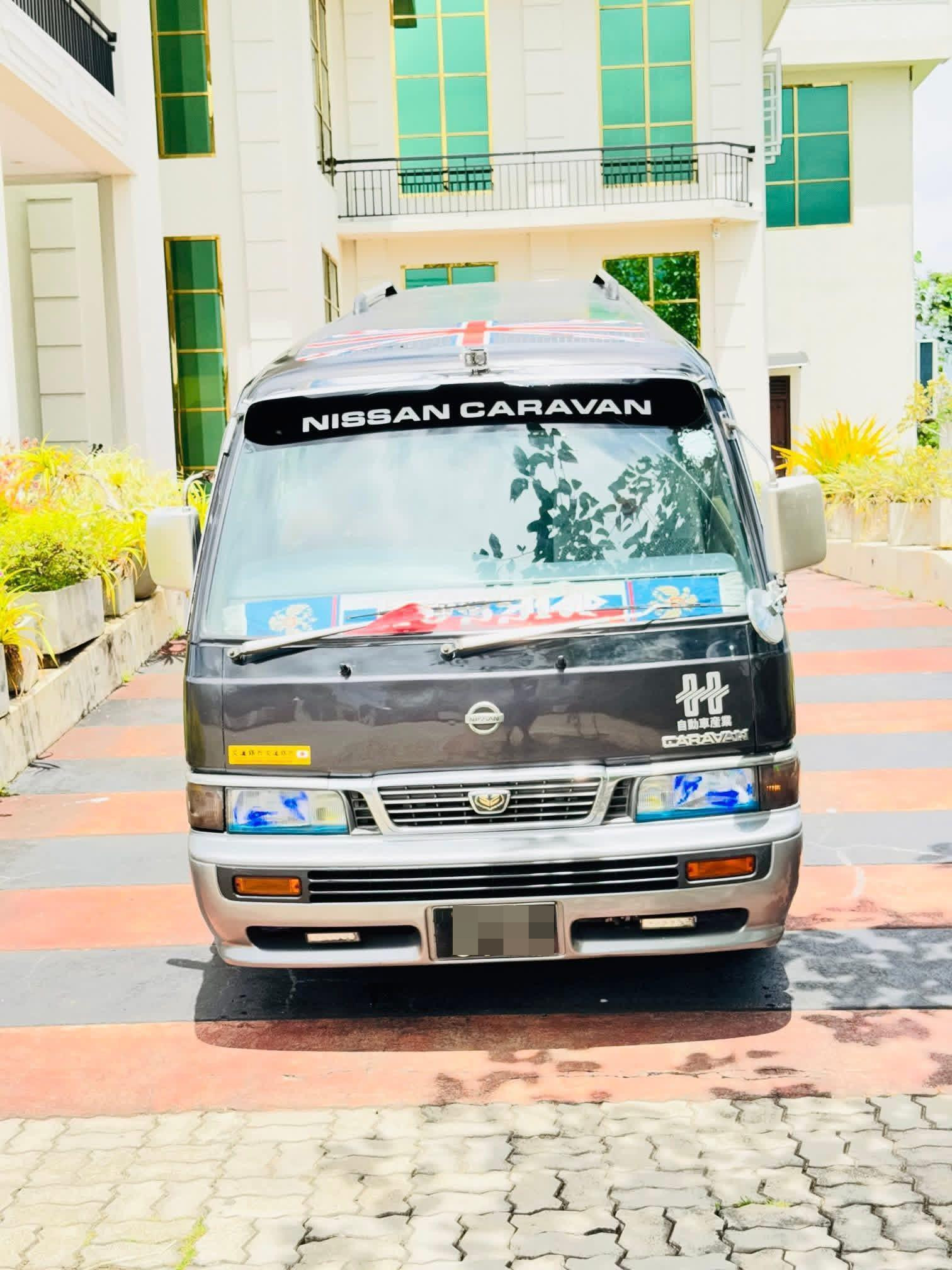 Nissan Caravan 1994 - பயன்படுத்தப்பட்டது வேன் sale in Sri Lanka - patpat.lk