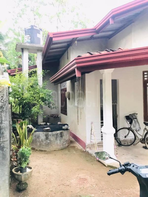 House for Sale in Wadduwa ads-image-1