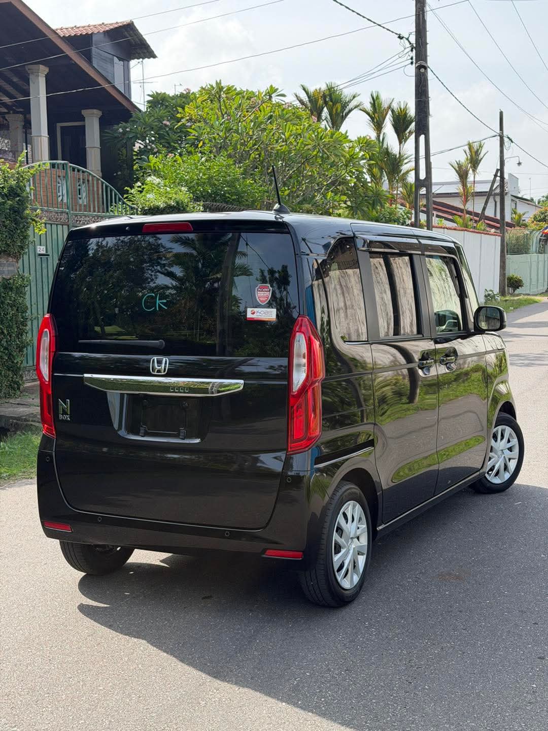 Honda N BOX 2023 - மறுசீரமைக்கப்பட்டது கார் sale in Sri Lanka - patpat.lk