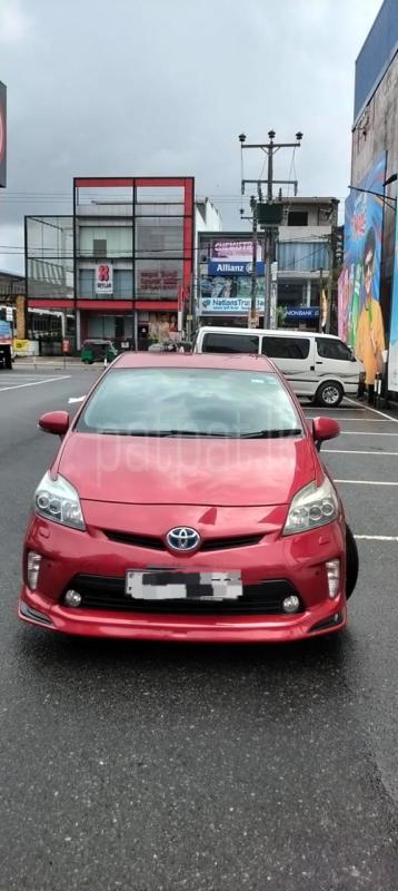 Toyota Prius 2015 - பயன்படுத்தப்பட்டது கார் sale in Sri Lanka - patpat.lk