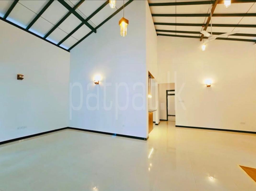 premium-listing-image