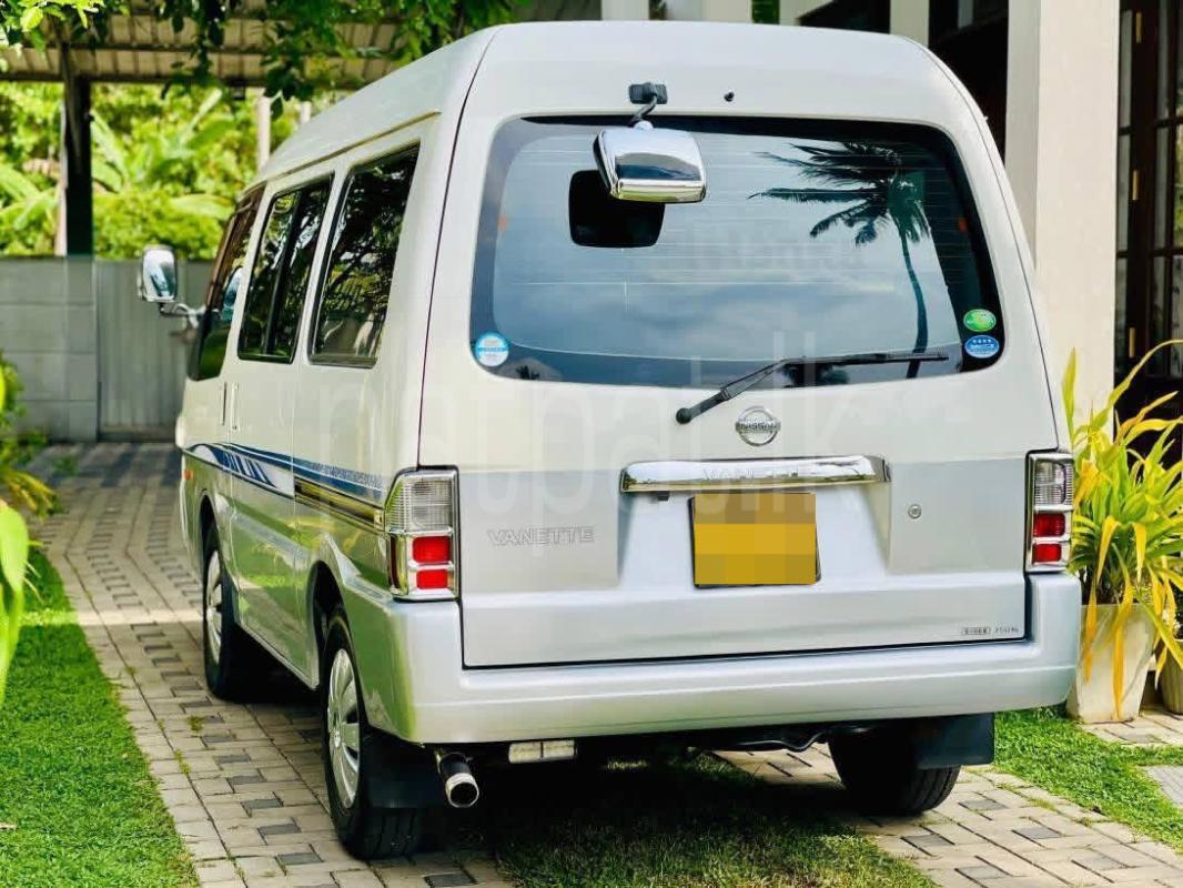 Advertisement image 4