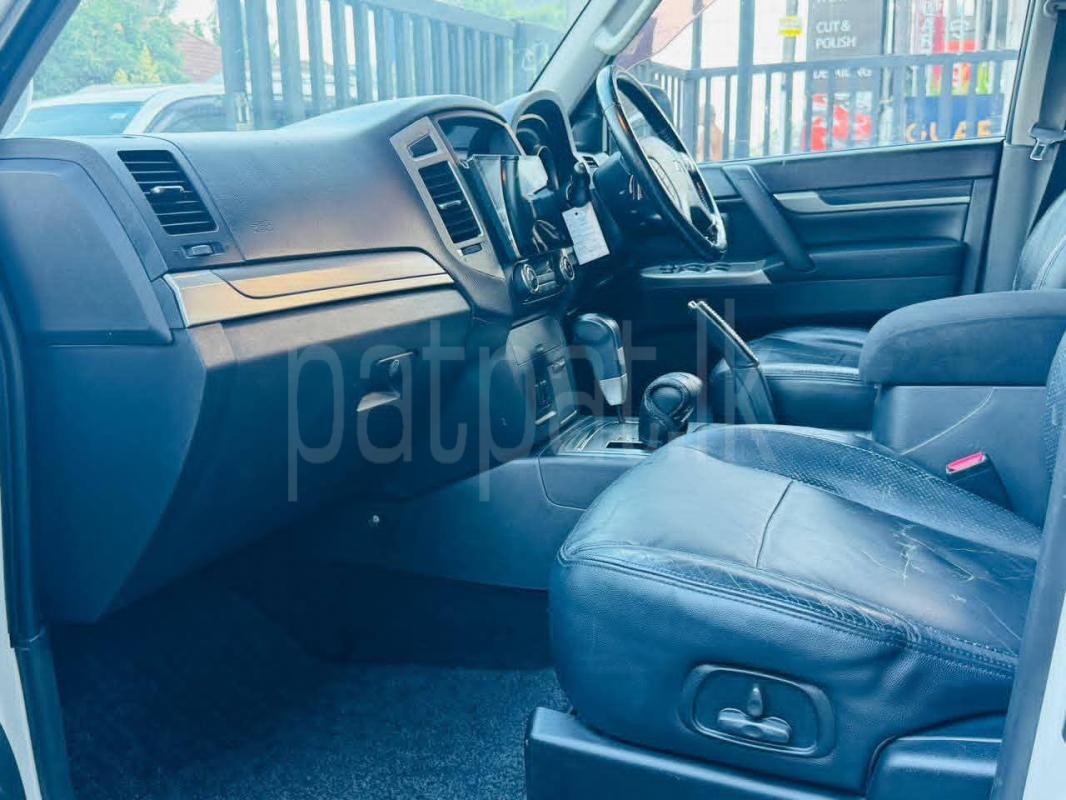 Mitsubishi Pajero 2012 - பயன்படுத்தப்பட்டது SUV sale in Sri Lanka - patpat.lk