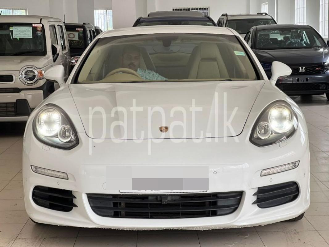 Advertisement image 3